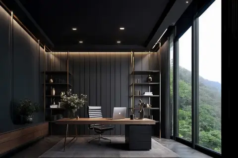 Elegantes, modernes kleines Arbeitszimmer einrichten mit dunklen Wänden, Holzschreibtisch, Ledersessel und großem Fenster mit Bergblick.